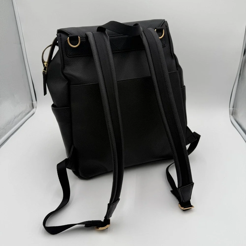 Freshly Picked Convertible Classic Diaper Bag II Backpack Large Vegan Leather - Picture 4 of 10